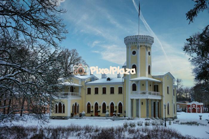 Keila-Joa Castle in Wintertime