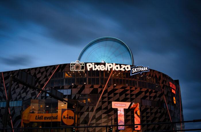 T1 Mall of Tallinn with Skywheel at Dusk T1 Mall of Tallinn with Skywheel at Dusk
